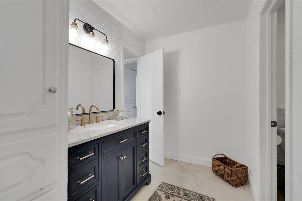 Woodhaven Cntry Club Estates - Residential