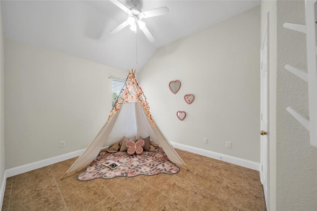 Shores Of Eastern Hills 03 - Residential