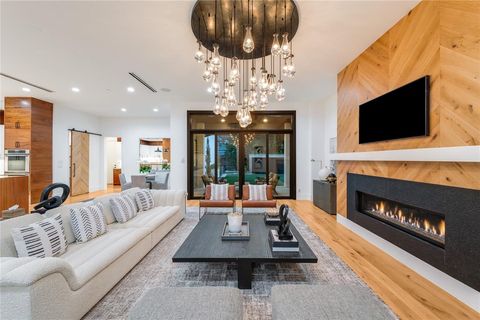 Tiny photo for 3233 Northwest Parkway, University Park, TX 75225 (MLS # 21053448)