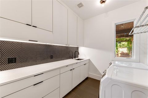 Tiny photo for 3233 Northwest Parkway, University Park, TX 75225 (MLS # 21053448)