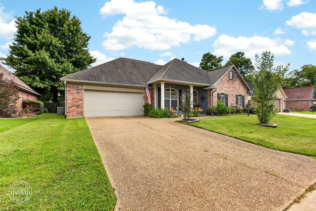 457 Grand Oaks Drive