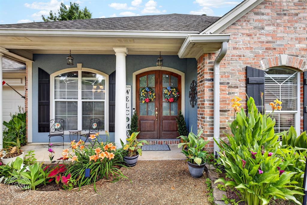 457 Grand Oaks Drive