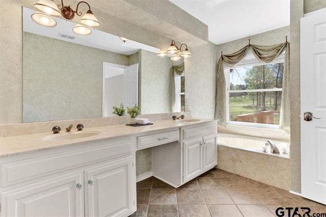 Hideaway Lake - Residential