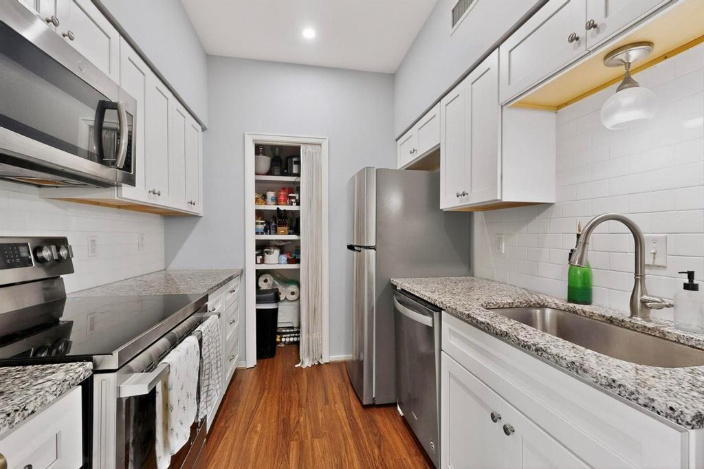 Royal Lane Condo 5800 - Residential