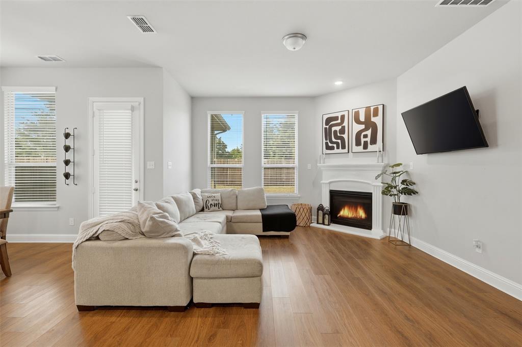 Sheppards Place Ph 2 - Residential