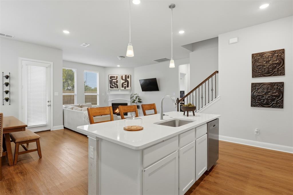 Sheppards Place Ph 2 - Residential