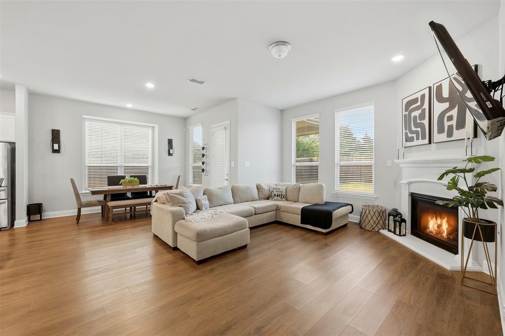 Sheppards Place Ph 2 - Residential