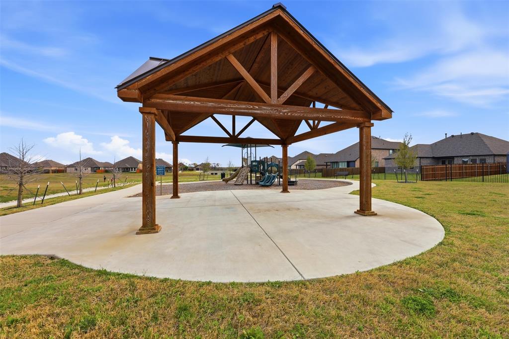 Sheppards Place Ph 2 - Residential