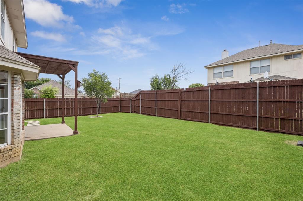 2138 STONERIDGE Drive