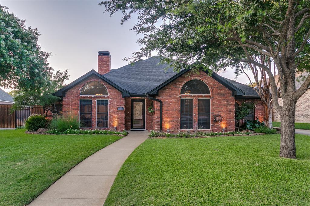 336 Shadow Wood Lane