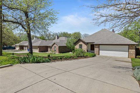 1111 N Stewart Street, Azle, TX 76020 - #: 20534320