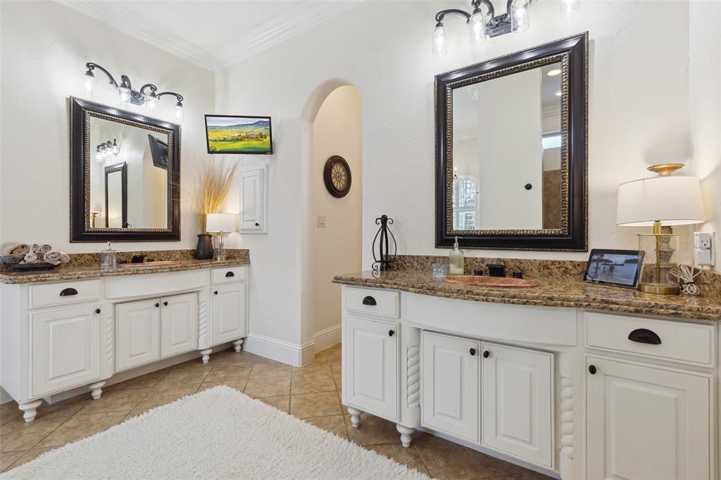 Bella Lago - Residential