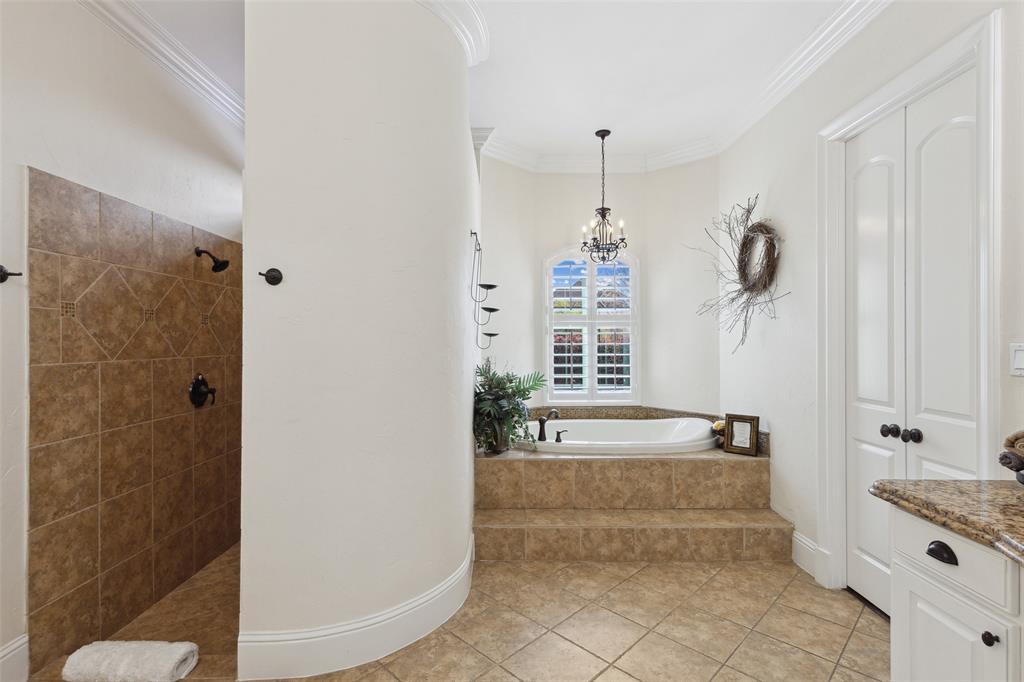 Bella Lago - Residential