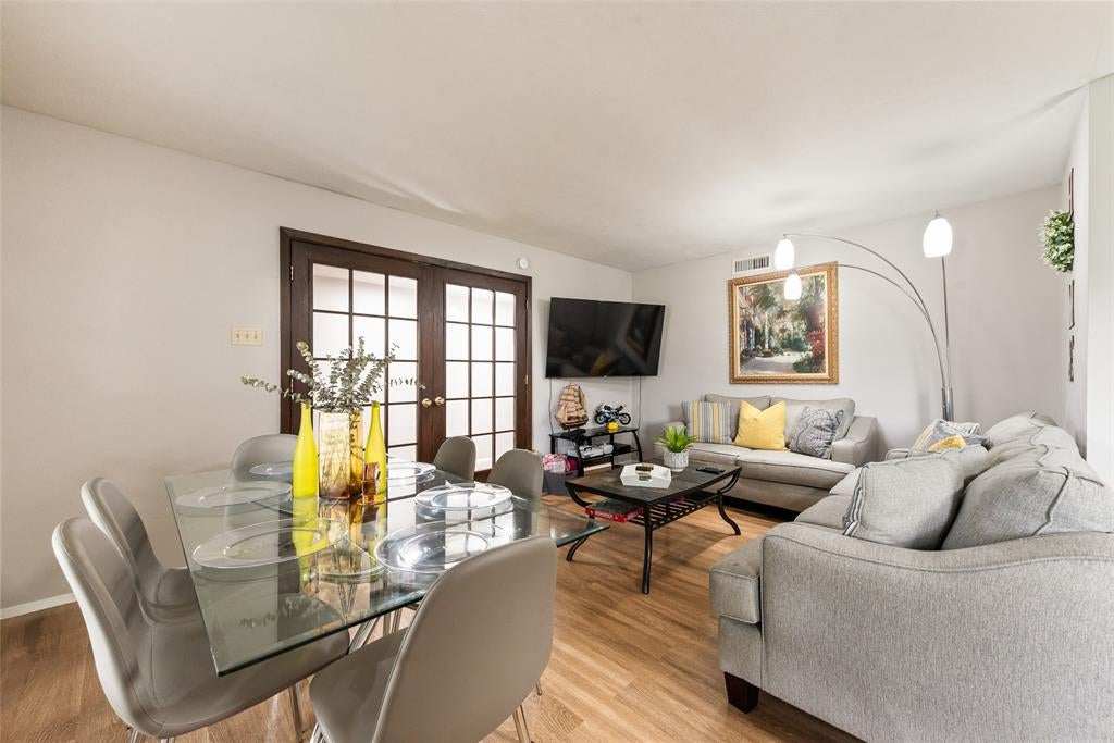 5017 Pemberton Lane