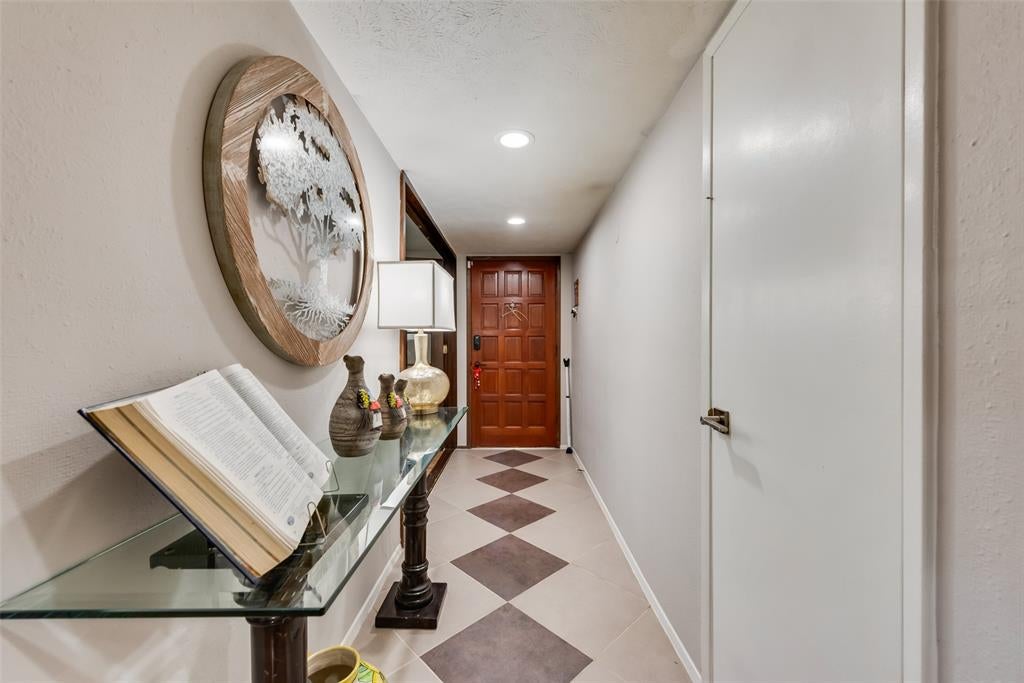 5017 Pemberton Lane