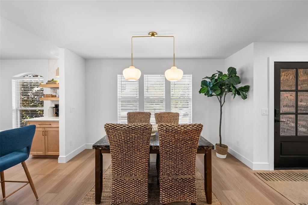 3816 Deep Valley Trail