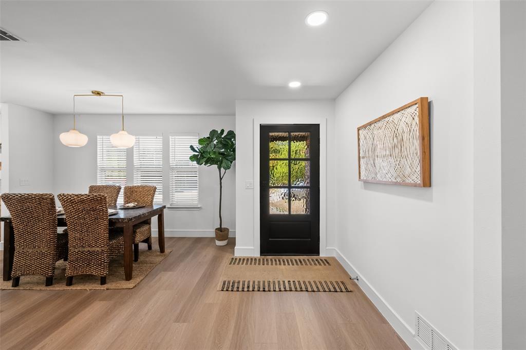 3816 Deep Valley Trail