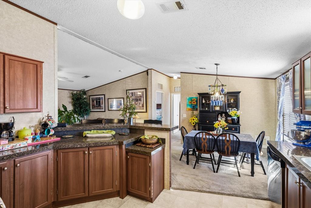 ABST: 897 SUR: F W WREDE 2 TRS COMB - Residential