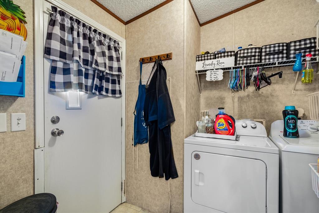 ABST: 897 SUR: F W WREDE 2 TRS COMB - Residential