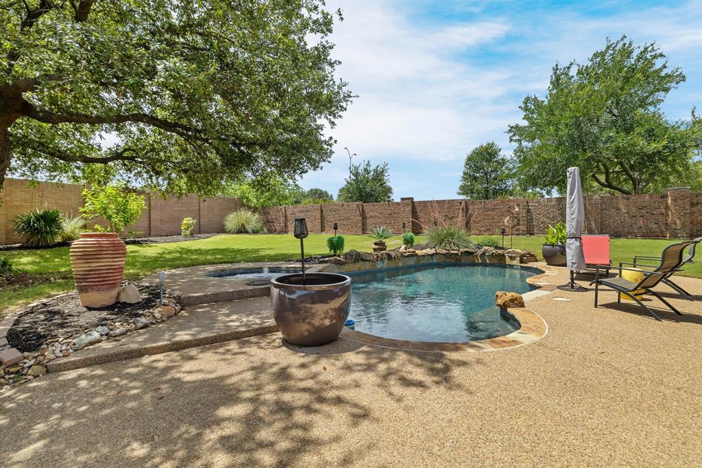 3001 Birch Leaf Place