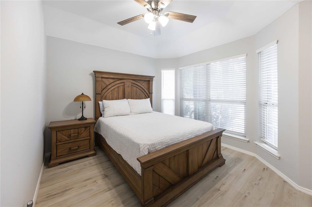 2405 Pinehurst Court