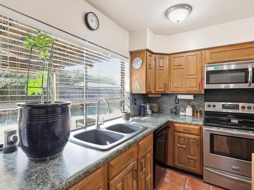 Willowood 02 - Residential