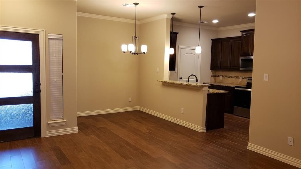 Photo of 843 Eaglescliffe Landing, Wylie, TX 75098 (MLS # 21194001)