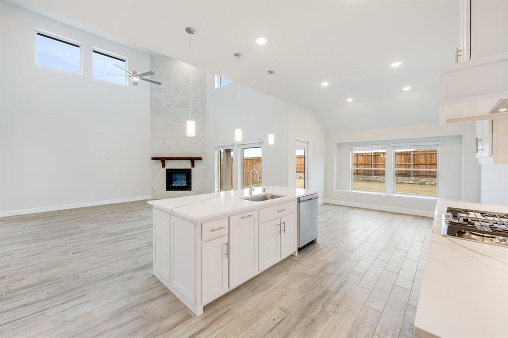 Sonoma Verde - Residential