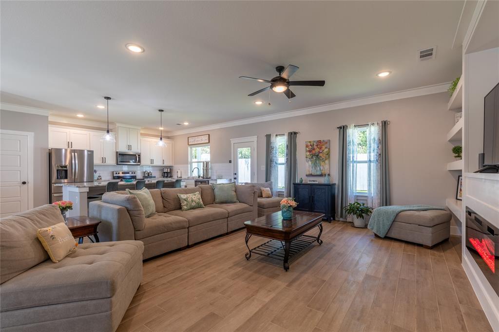 5523 Firewood Trail