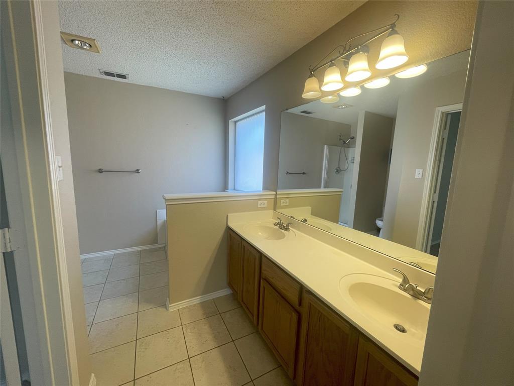 Ember Creek Estates Add - Residential Lease