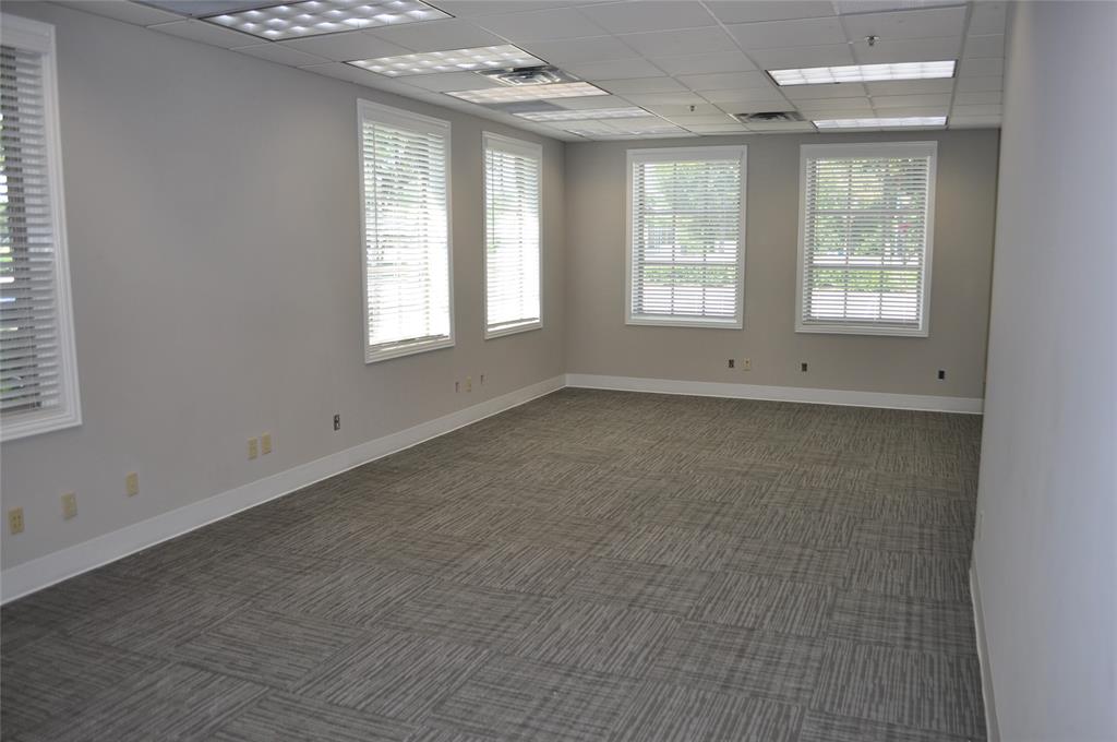 Meredith Lane Office - Commercial Sale