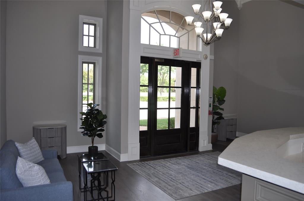 Meredith Lane Office - Commercial Sale