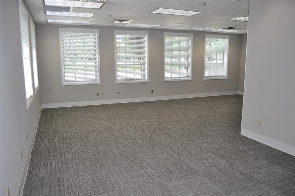 Meredith Lane Office - Commercial Sale