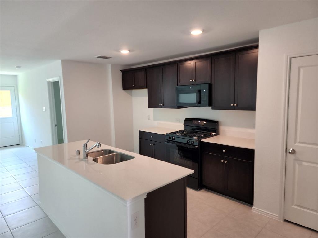 Sendera Ranch - Residential Lease