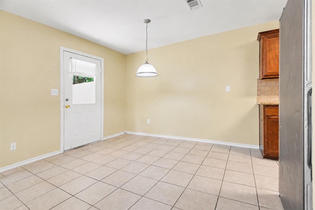 823 Parkplace Ridge
