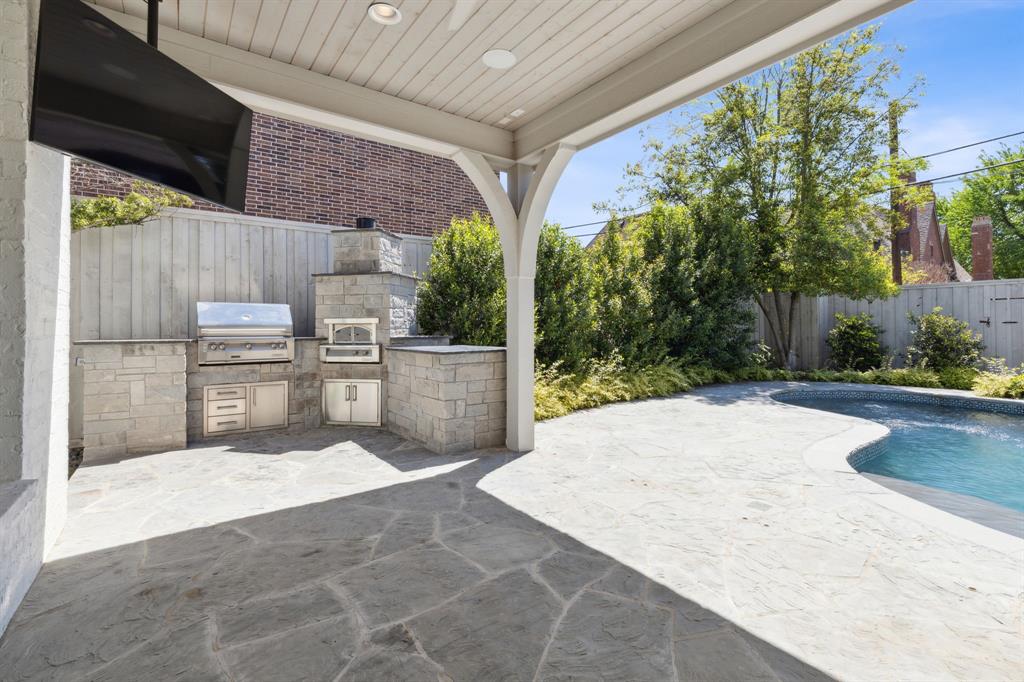 Pemberton - Residential