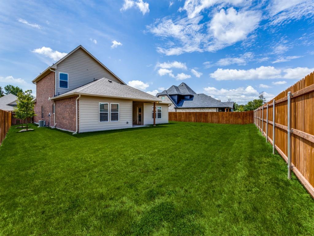 Ellis Estates Phase 1 - Residential Lease