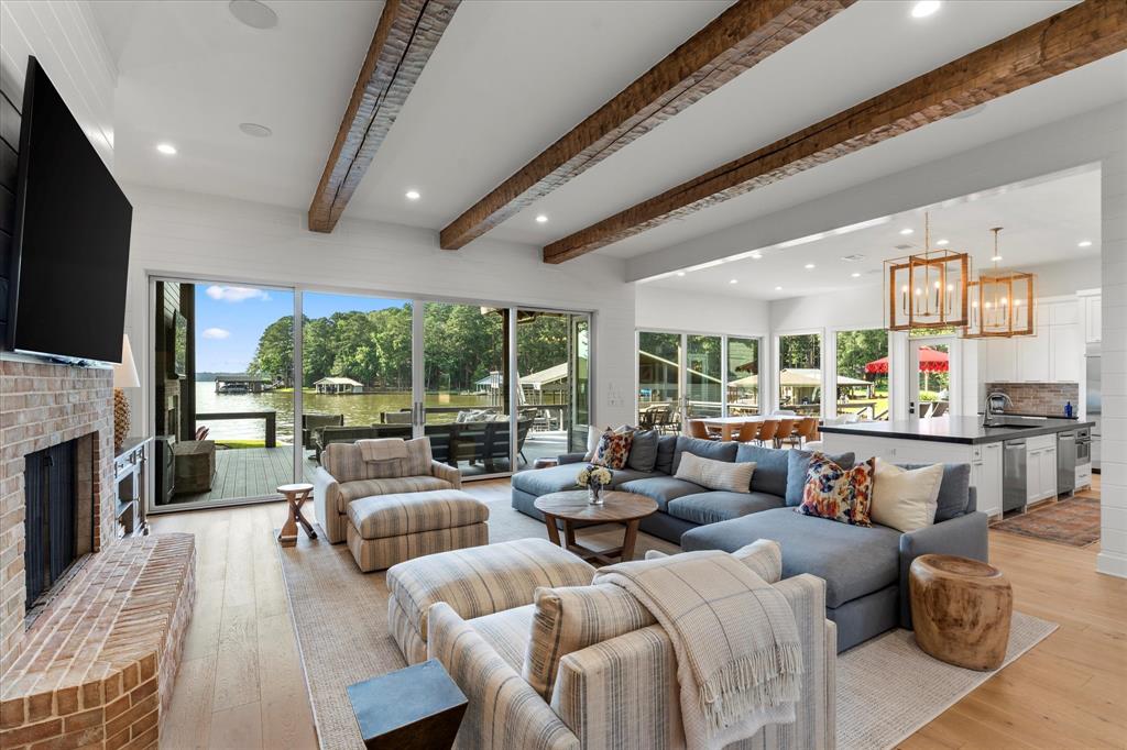 Tall Tree - Residential