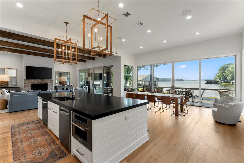 Tall Tree - Residential