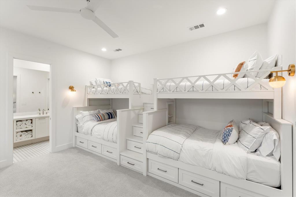 Tall Tree - Residential