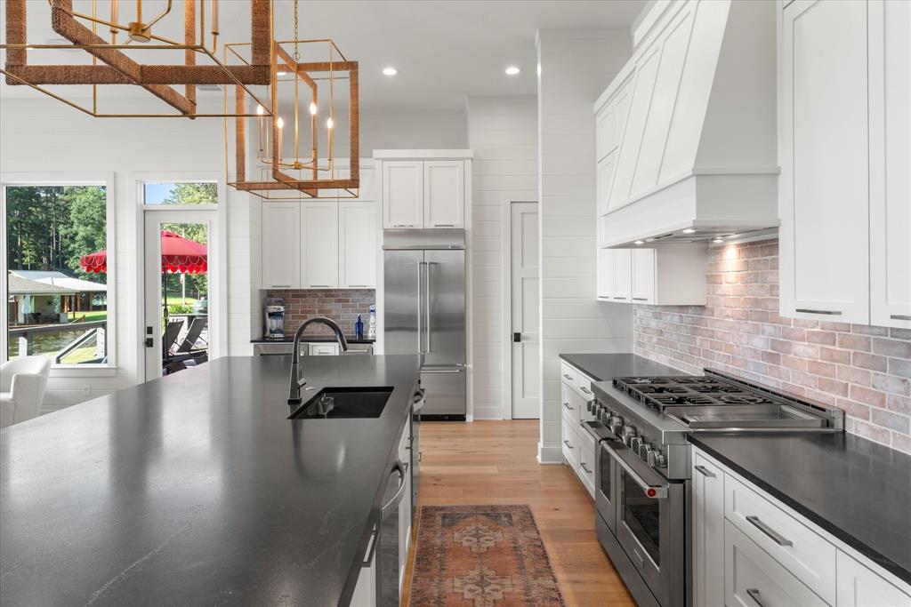 Tall Tree - Residential