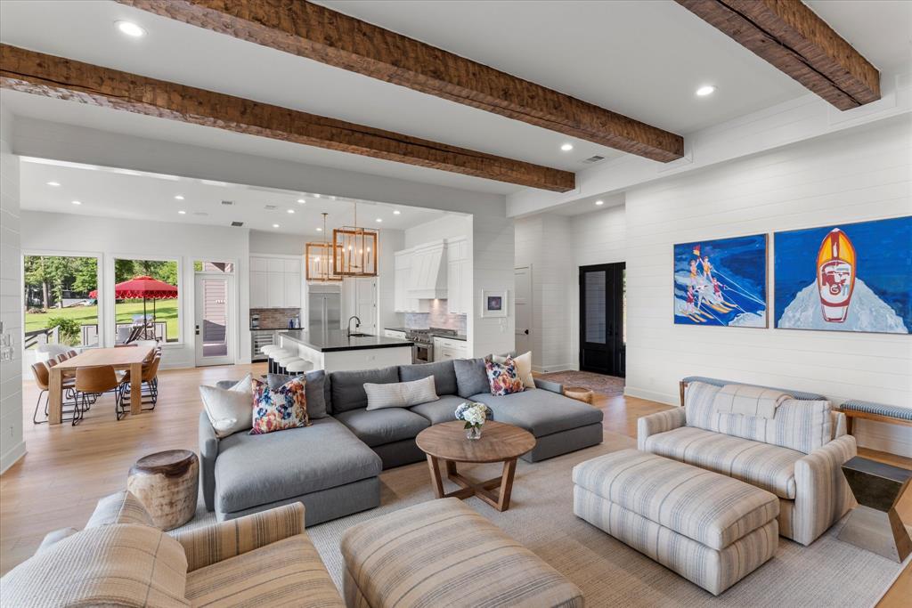 Tall Tree - Residential