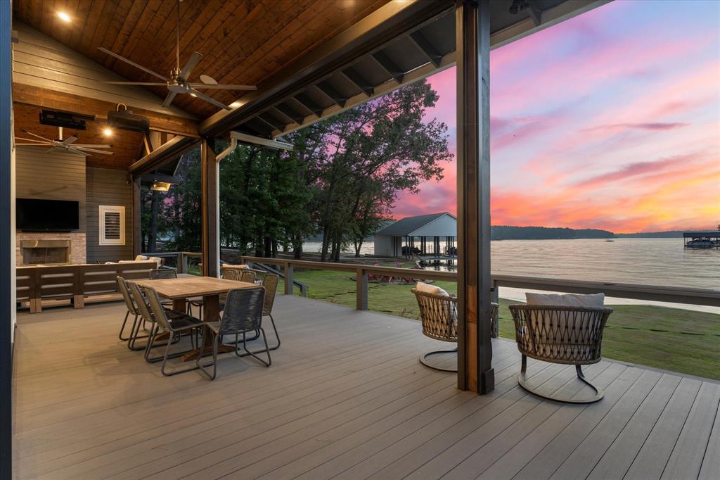 Tall Tree - Residential