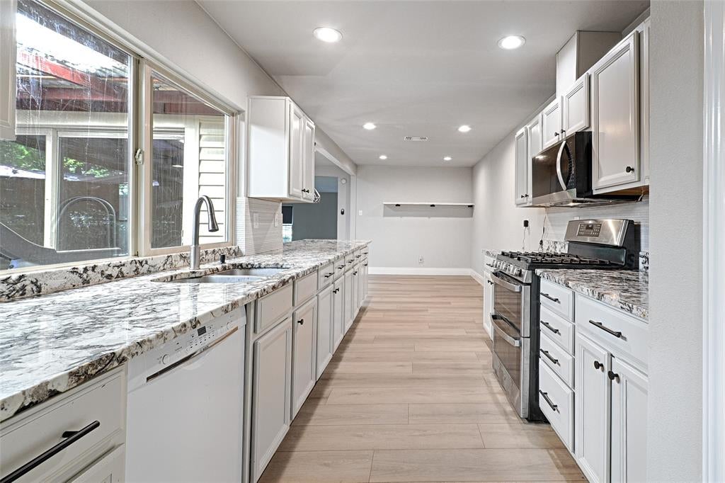 6536 Mesquite Trail