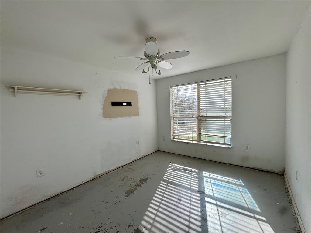 Elkins Jw - Residential