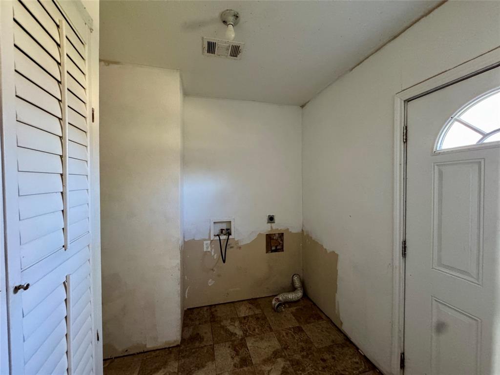 Elkins Jw - Residential