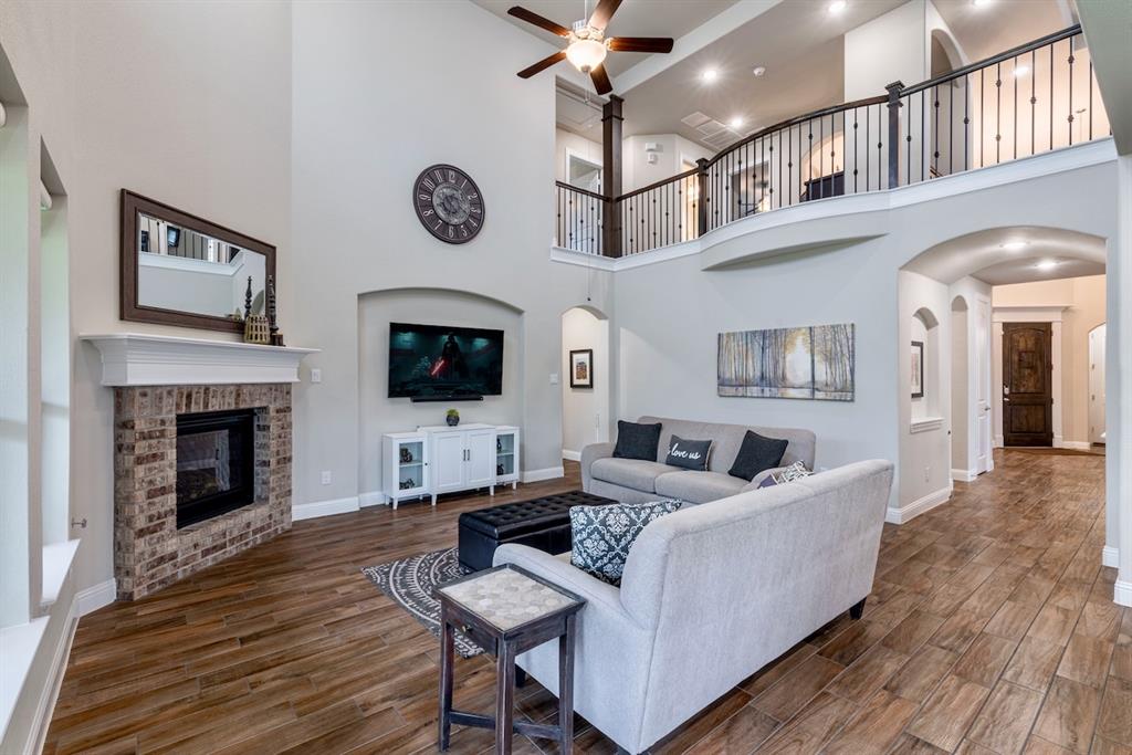 2701 Burgundy Trail