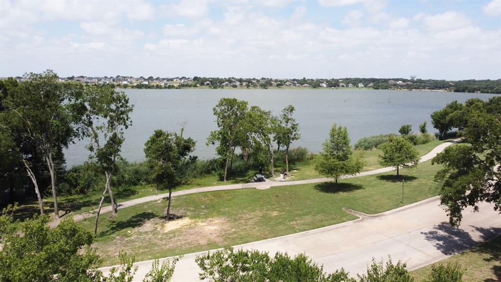2701 Burgundy Trail