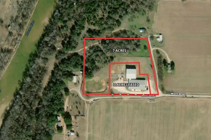 SALE WITH TENANT IN PLACE, BUILD TO SUIT OR PURCHASE VACANT LAND. 27,725 Sq. Ft. warehouse building on 10 acres with tenant in place utilizing the building and 3 acres of land currently. 8% Cap Rate with escalation lease in place. Property has 3 phase electricity, multiple loading docks, and office area. Property is in a secluded location within close proximity to the Brazos River with easy access via Interstate 20. 3 YEAR LEASE IN PLACE WITH 4% ESCALATION PER YEAR UNITL NOVEMBER 2027. CURRENT LEASE RATE IS 16,172 PER MONTH.