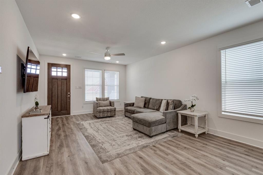 10820 Eva Mae Boulevard